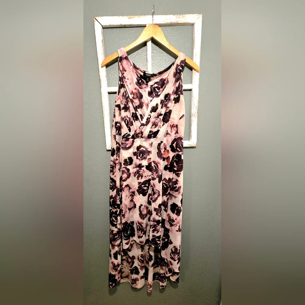 vera wang midi dress Vera Wang Silk Halter Midi Dress by Vera Wang